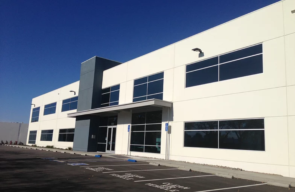 Tri-Bay Electric Office